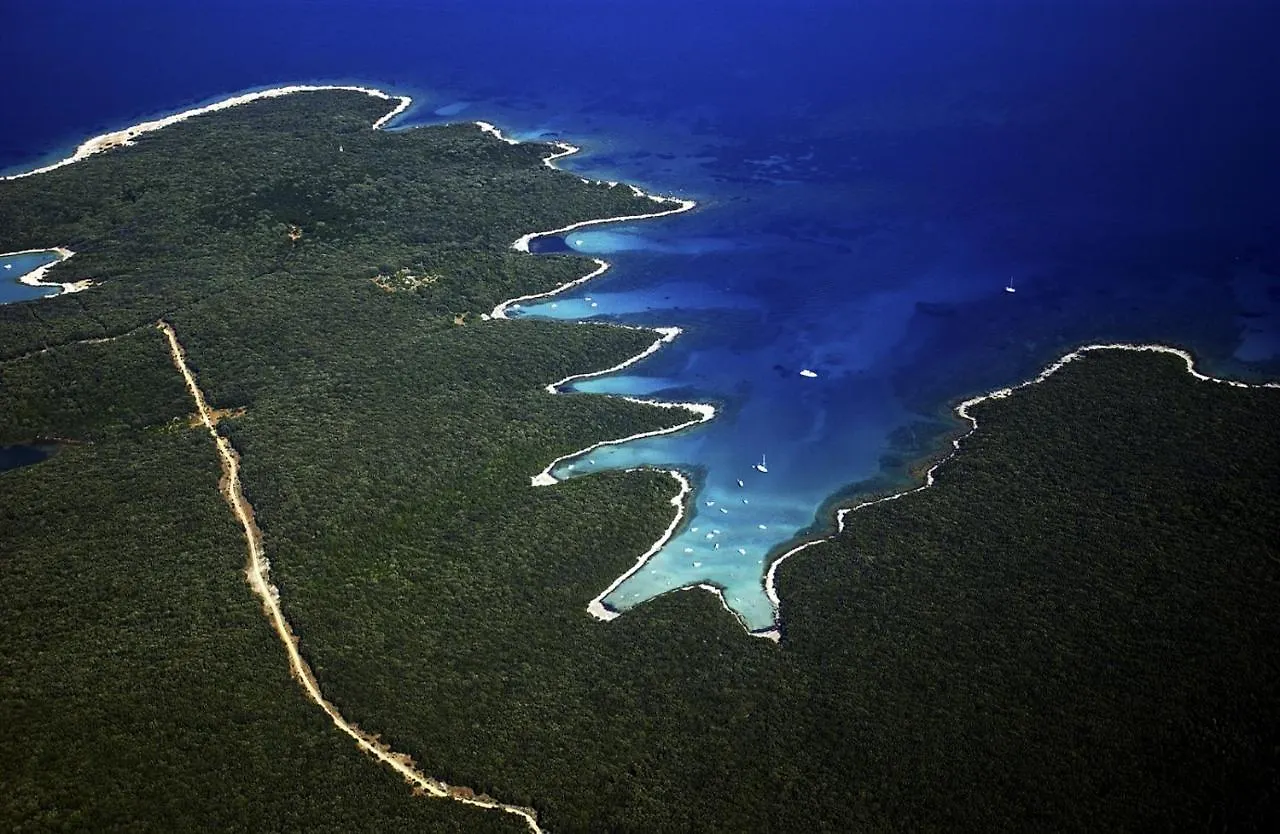 Studio 4827-3 For 4 Pers In Nerezine 0*,  Croatia